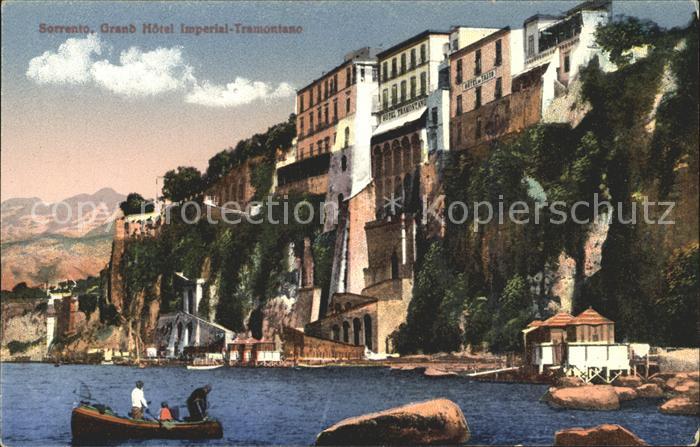 Sorrento Campania grand Hotel Imperial Tramontano Steilkueste Fischerboot