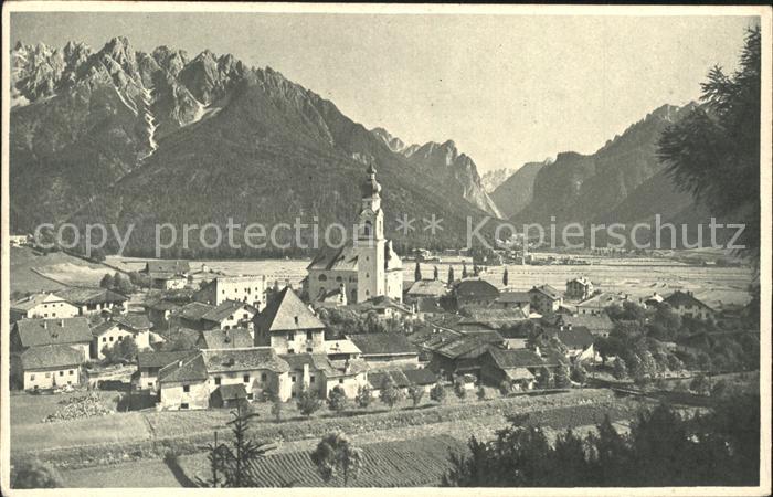 Toblach Suedtirol Panorama Kirche