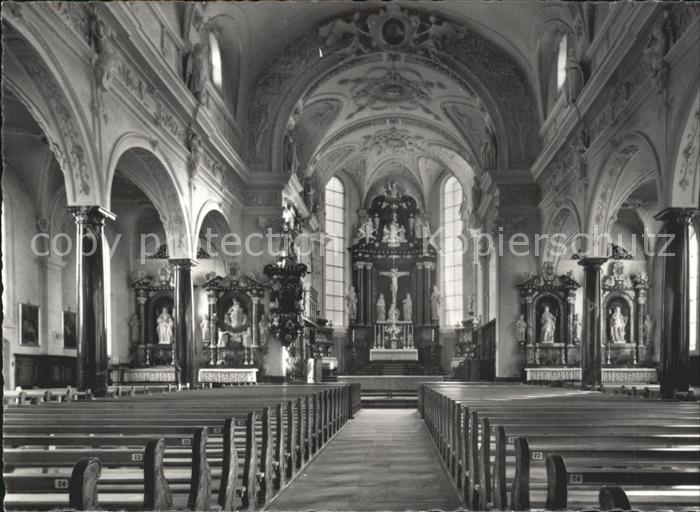 Stans Tirol Inners der Kirche