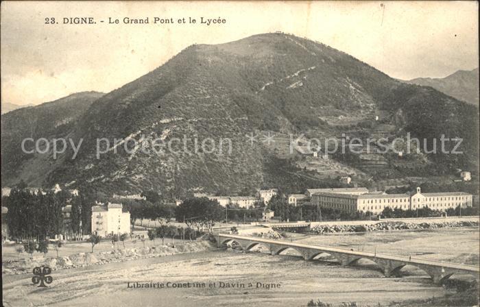 Digne-les-Bains Le Grand Pont et le Lycee