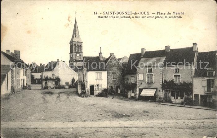 Saint-Bonnet-de-Joux Place du Marche