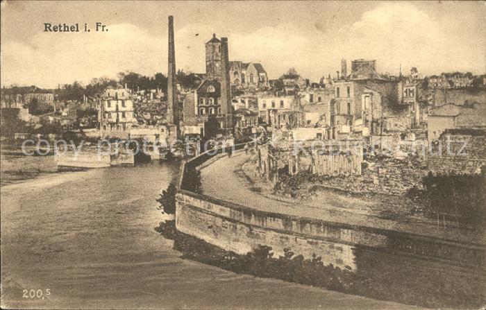 Rethel Ardennes Zerstoerte Stadt in WK1