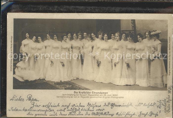 Krefeld Gruppenbild Krefelder Ehrendamen beim Empfang der Kaiserlichen Majestaet