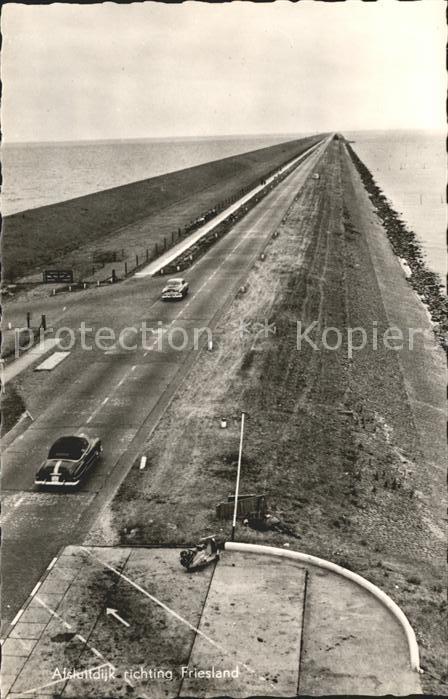 Afsluitdijk richting Friesland