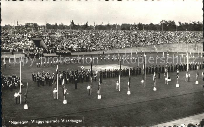 Nijmegen Vlaggenparade Vierdaagse