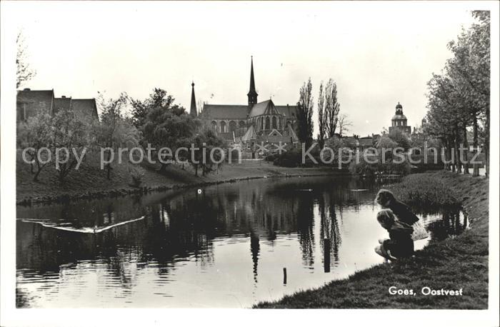 Goes Netherlands Oostvest Kinder am Ufer Kirche