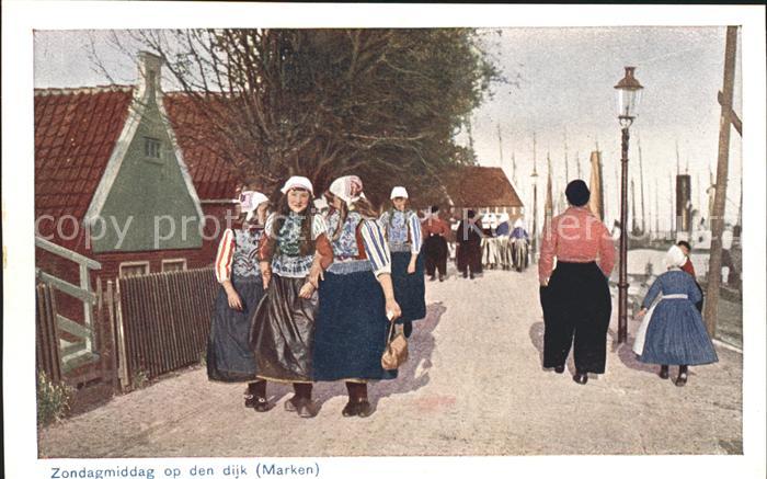 Marken Zondagmiddag op den dijk Mädchen Tracht