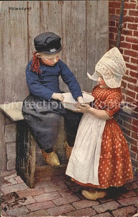 Volendam Kinder Trachten