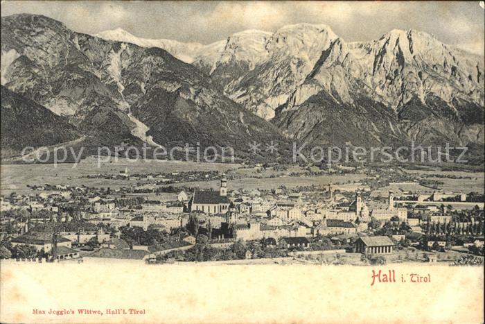 Hall Tirol Gesamtansicht mit Alpenpanorama