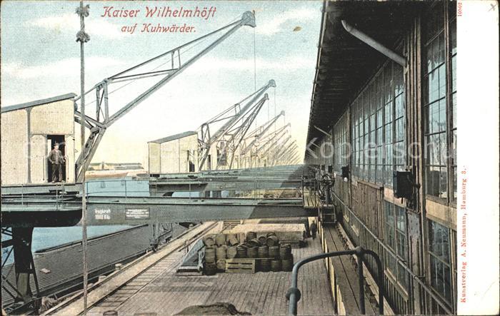 HAMBURG  CITY Kaiser Wilhelmhoeft auf Kuhwaerder Hafen Kran