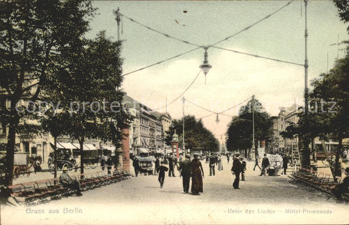 BERLIN  CITY Unter den Linden Mittelpromenade