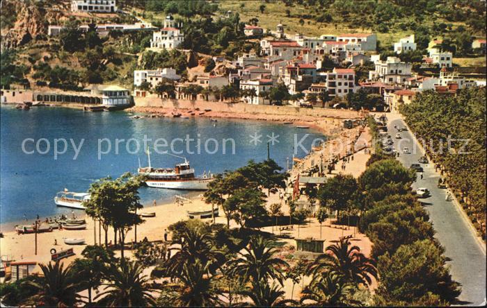 San Feliu de Guixols Landungsplatz und Seepromenade Strand