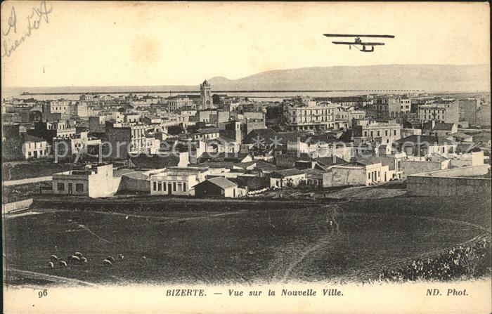 Bizerte Vue sur la Nouvelle Ville avion Doppeldecker
