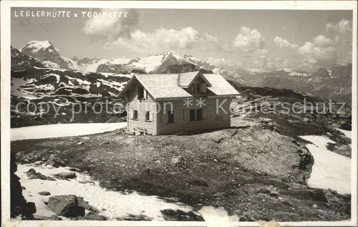 Leglerhuette Schutzhaus Glarner Alpen Panorama Toedikette