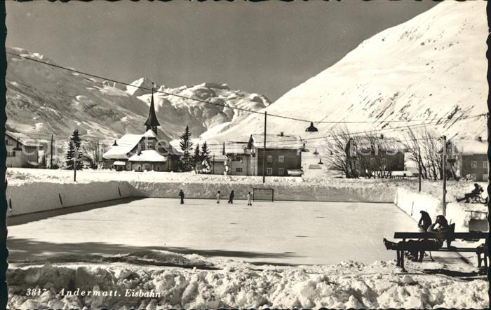Andermatt Eisbahn Winterpanorama Alpen
