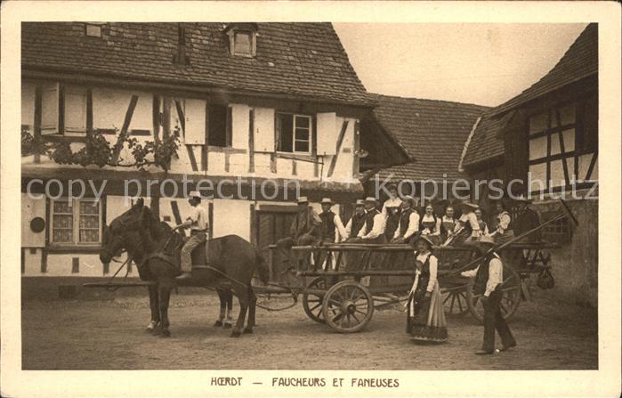 Hoerdt Faucheurs et Faneuses Fete au village