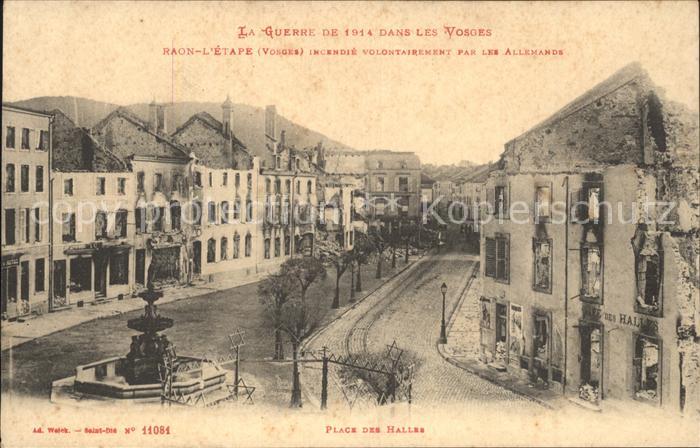 Raon-l Etape Vosges Place des Halles Fontaine Grande Guerre 1914 dans les Vosges