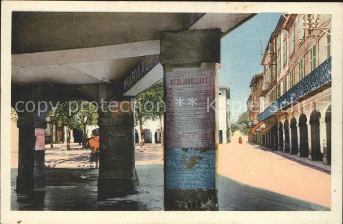 Realmont Fontaine et route de Lombers