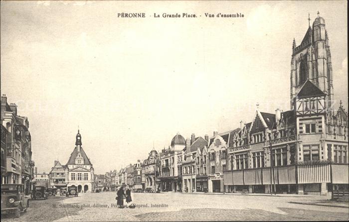 Peronne 80 Somme Grande Place vue d_ensemble