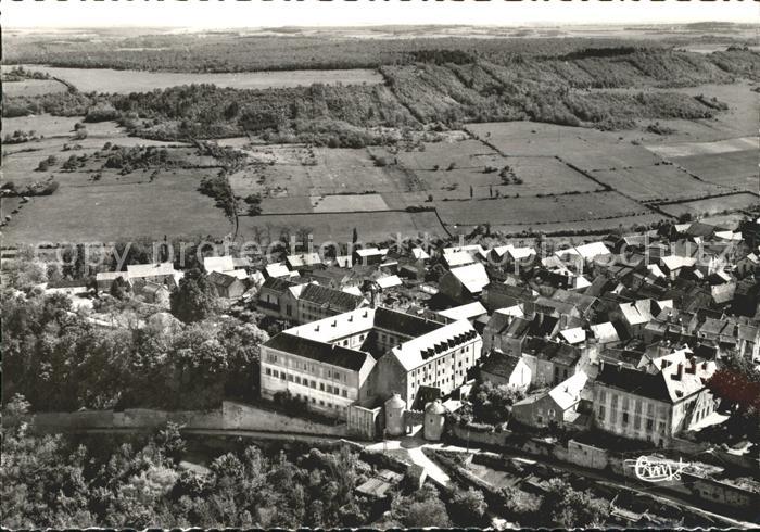 Flavigny-sur-Ozerain Couvent Gloire Dieu vue aerienne