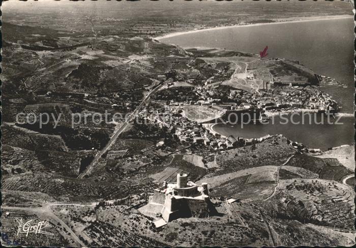 Collioure Fort Saint Elme Ville Plage d Argeles vue aerienne