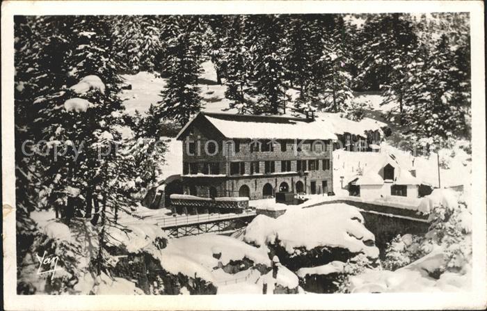 Cauterets Hotellerie du Pont d_Espagne en hiver
