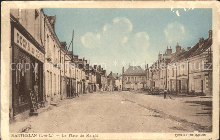 Manthelan Place du Marche