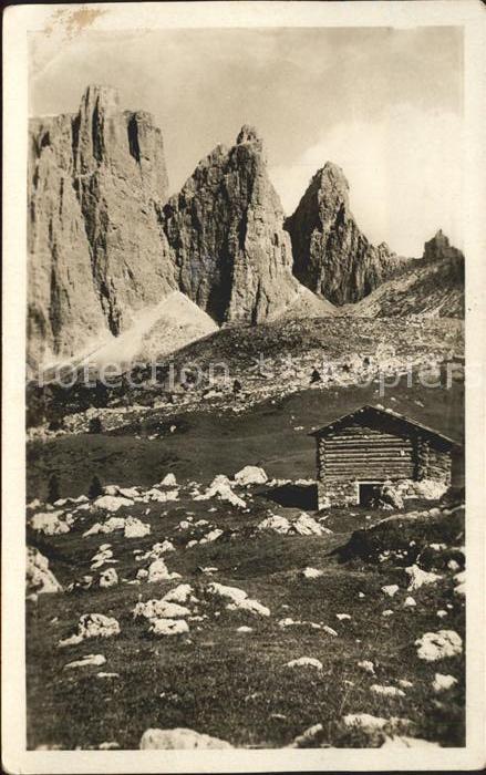 Passo Sella Le Torri di Sella
