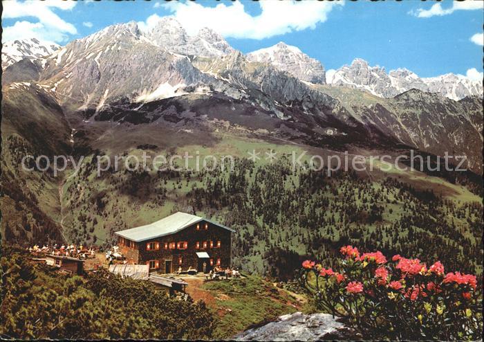 Neustift Stubaital Tirol Hochstubai Elferhuette mit Hohen Burgstall Schlicker Se