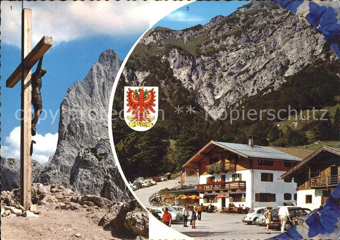 Stripsenjoch Kreuz mit Predigtstuhl Unterkunftshaus Griesneralm