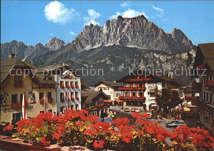 St Johann Tirol Dorfpartie mit Wildem Kaiser