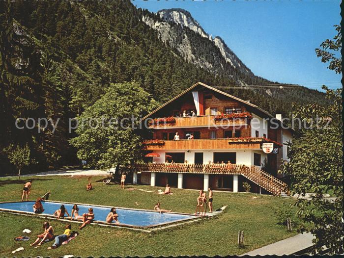 Muenster Tirol Gasthof Gruensbach Swimmingpool