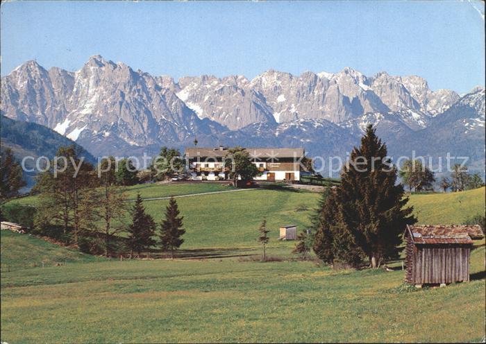 Koessen Tirol Alpengasthof Peternhof mit Kaisergebirge