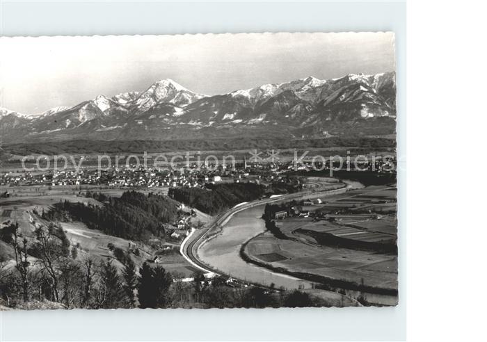 Villach Kaernten mit Karawanken Panorama