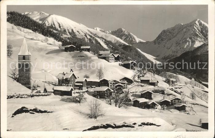 St Peter GR Hauptort des Schanfiggertales Winterpanorama