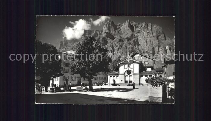 Leukerbad Dorfplatz Bain St Laurent Leeshoerner