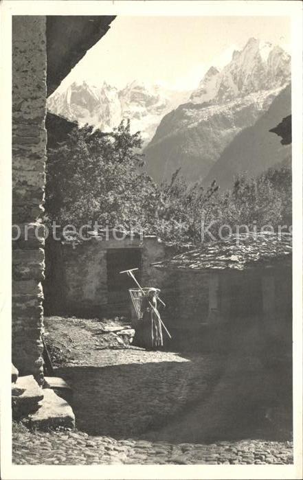 Soglio Bergdorf Baeuerin Alpen