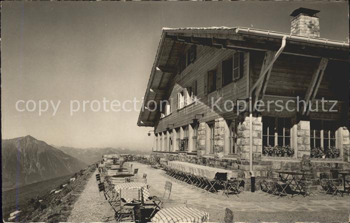Beatenberg Berghaus Niederhorn Terrasse Fernsicht