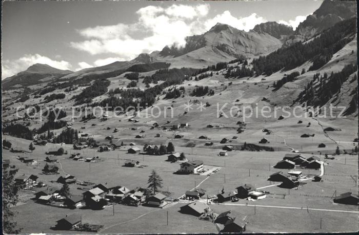 Boden Adelboden Sommerpanorama Elsighorn Bonderspitz Berner Alpen