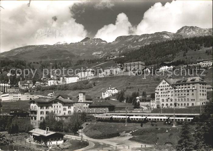 St Moritz GR Teilansicht mit Hotels Alpen