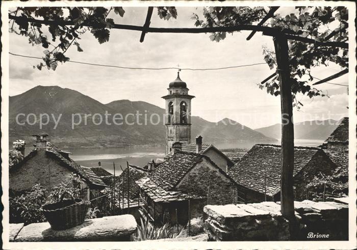 Brione Dorfansicht mit Kirche Alpenpanorama
