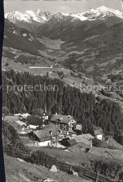 Pany Blick gegen Klosters und Silvrettagruppe
