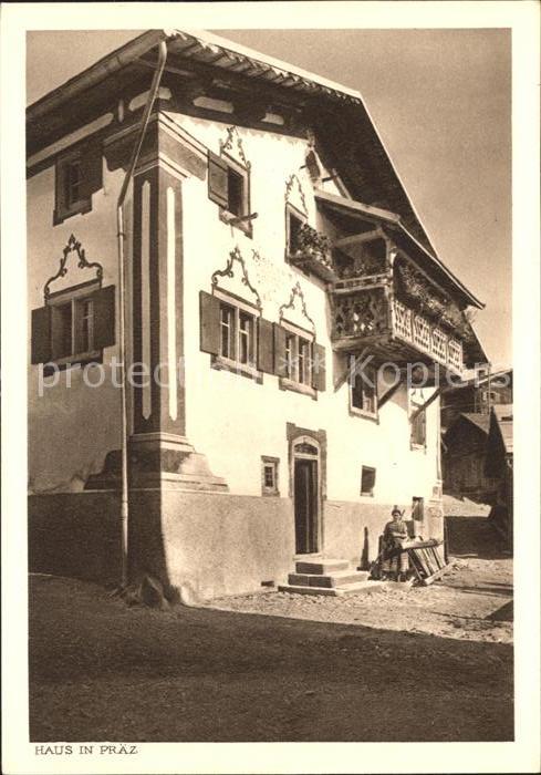 Praez Haus Dorfpartie Serie Heimat