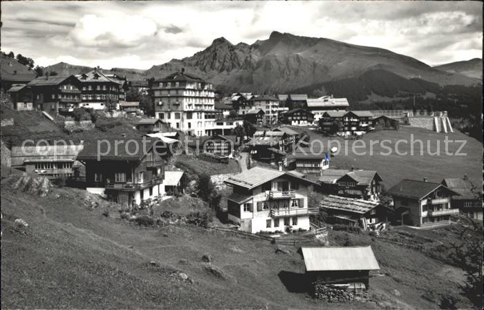 Muerren BE Tschuggen und Lauberhorn