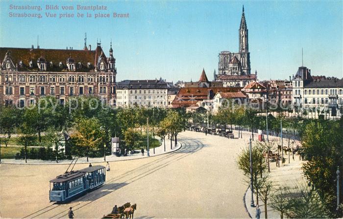 Strasbourg Alsace Vue prise de la Place Cathedrale Brant Blick vom Brantplatz Mu