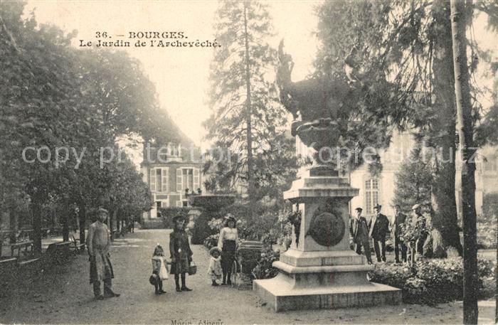 Bourges Jardin de l'Archevêché Monument