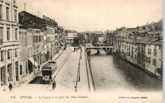 Epinal Vosges Le Canal et le Quai des Bons Enfants
