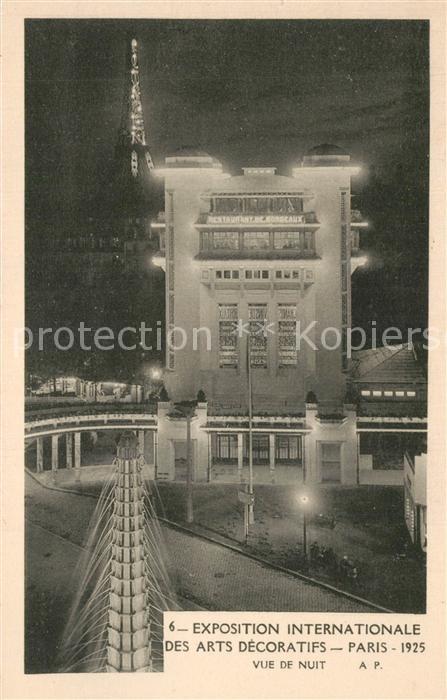 Paris Exposition Internationale des Arts Décoratifs vue de nuit