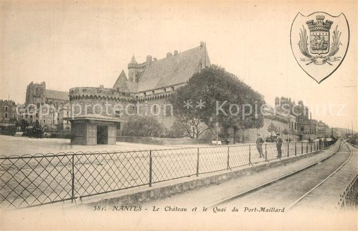 Nantes Loire Atlantique Chateau et le Quai du Port Maillard