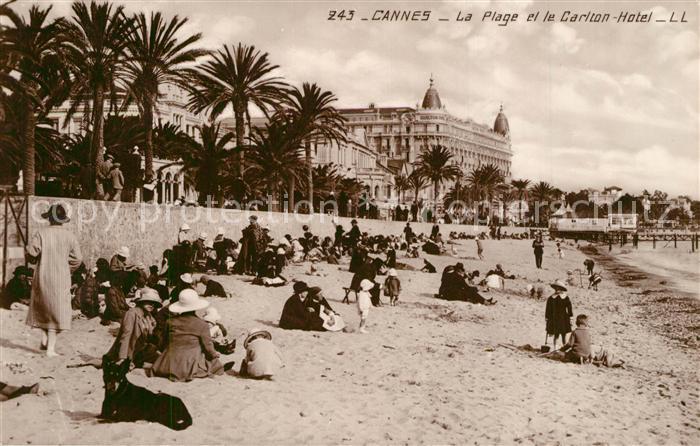 Cannes Alpes-Maritimes Plage et le Carlton Hotel